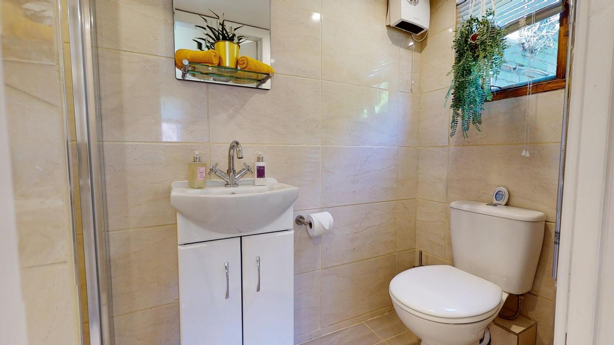 Cosy 1 Bed Garden Lodge Close To Nottingham City Centre - Free Parking & Wifi Exterior foto